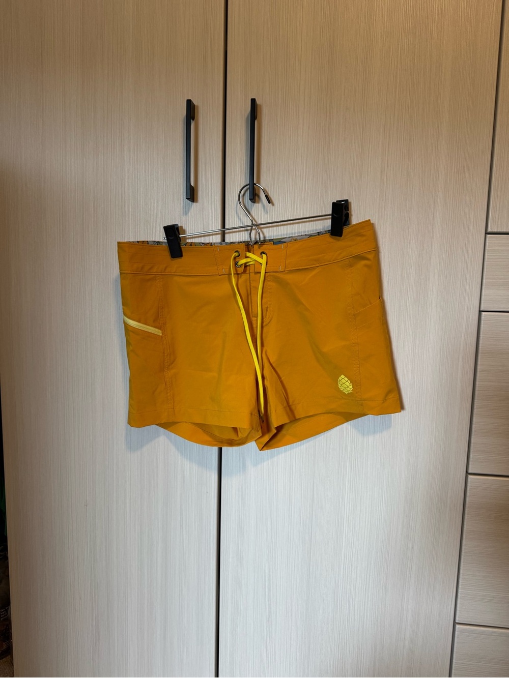 Stio Golden Yellow surf shorts women’s size ten